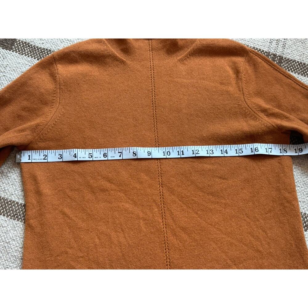 Saks Fifth Avenue 100% Cashmere Sweater Medium Burnt Orange Knit High Mock Neck - Picture 4 of 7